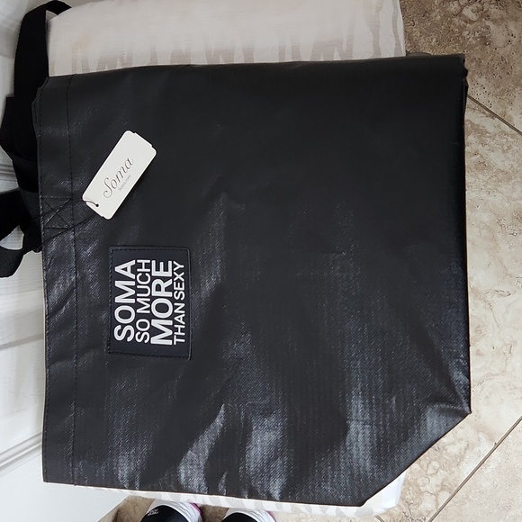 NWT, Soma Black, Silver Tote, Large, Light Weight, Travel - Picture 7 of 9